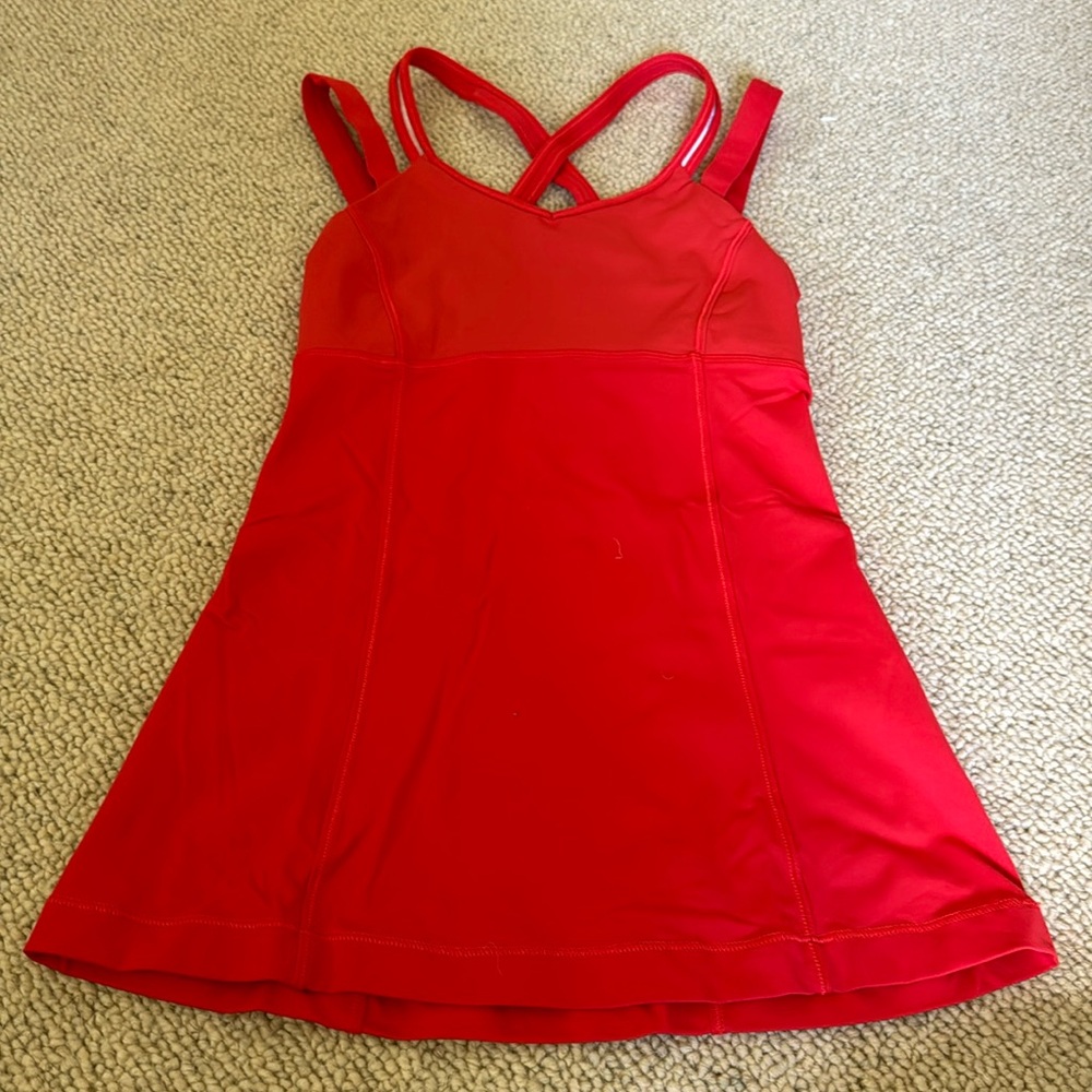 Lululemon tank top